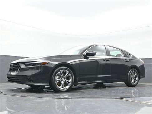 Certified 2024 Honda Accord EX-L image 21