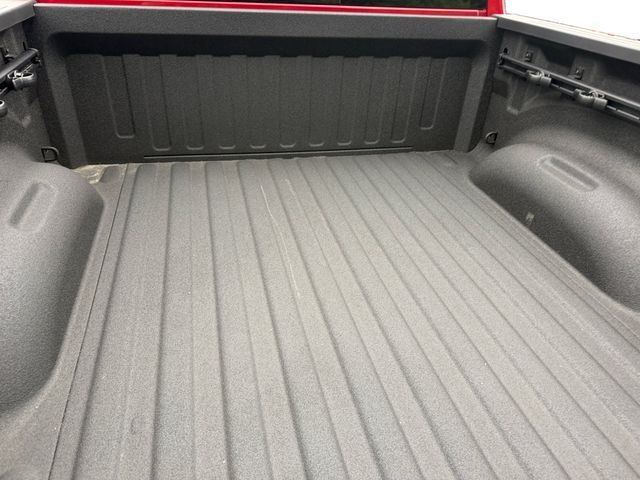 New 2026 RAM 1500 Express AWD/4WD image 12