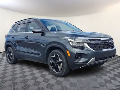 Used 2024 Kia Seltos EX