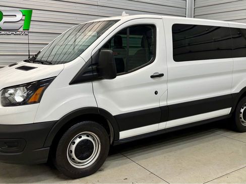 Used 2020 Ford Transit 150 XL image 1