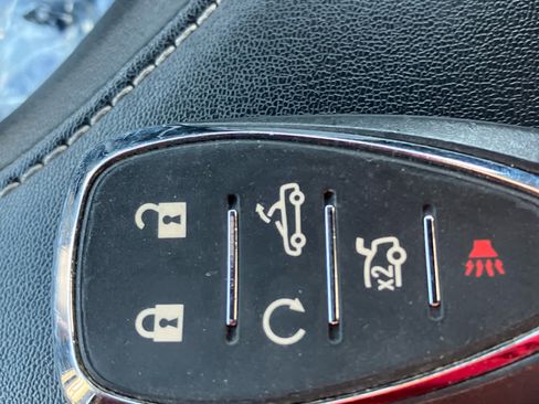 Used 2023 Chevrolet Camaro LT image 28