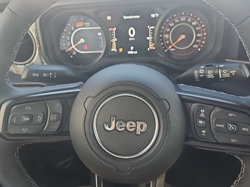 Used 2026 Jeep Wrangler Unlimited Sport AWD/4WD image 12