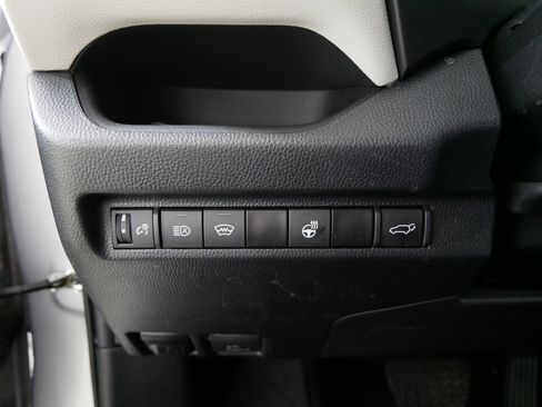 Used 2023 Toyota RAV4 XLE image 26