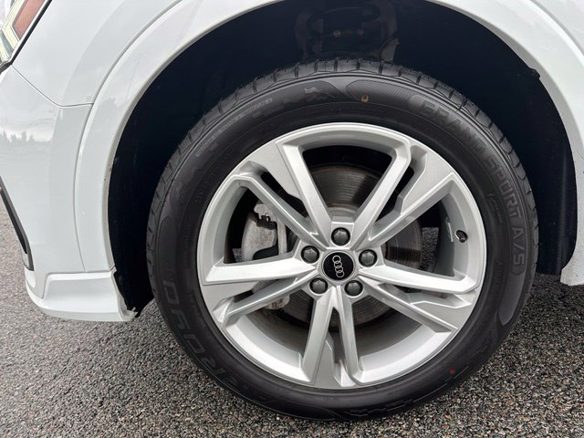 Used 2021 Audi Q3 2.0T Premium Plus AWD/4WD image 9