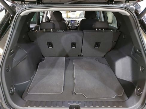 Used 2020 Chevrolet Equinox LT image 12