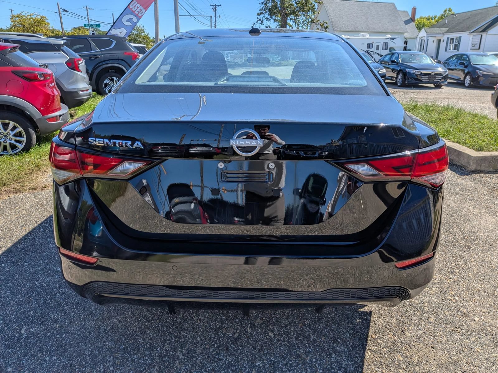 Used 2025 Nissan Sentra SV FWD image 5