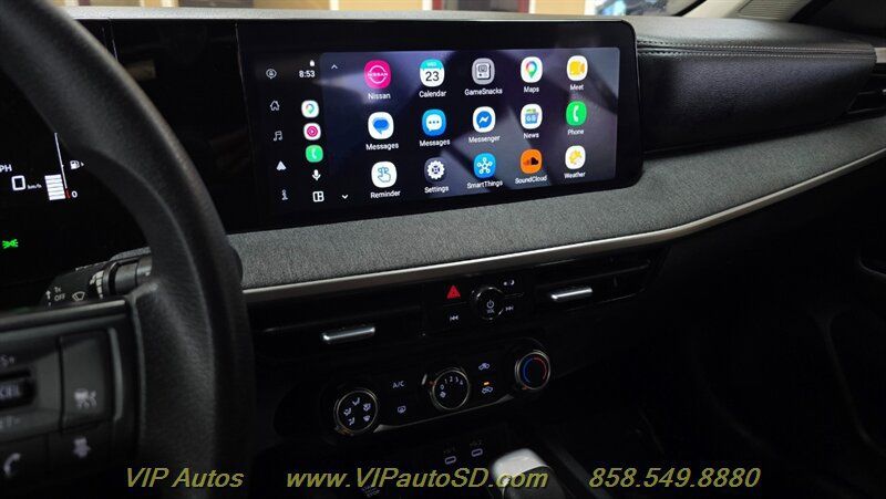 Used 2025 Nissan Kicks SV FWD image 18