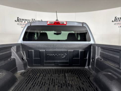 Used 2021 Chevrolet Colorado LT w/ Fleet Safety Package RWD image 21