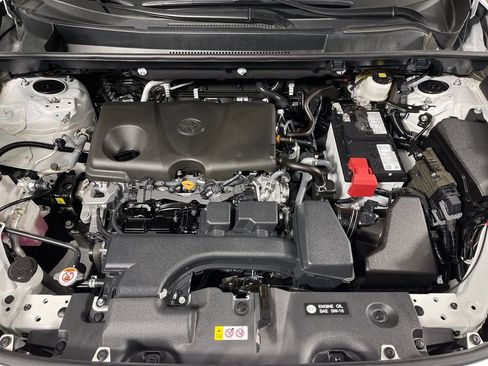 Certified 2025 Toyota RAV4 XLE FWD image 9