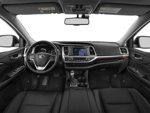 Used 2014 Toyota Highlander Limited Platinum AWD/4WD image 4