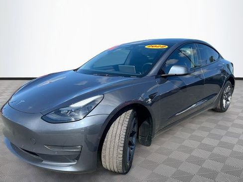 Used 2022 Tesla Model 3 Long Range image 3