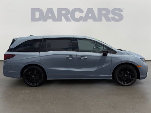 Used 2025 Honda Odyssey Sport-L image 8
