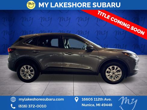 Used 2023 Ford Escape Active AWD/4WD image 9