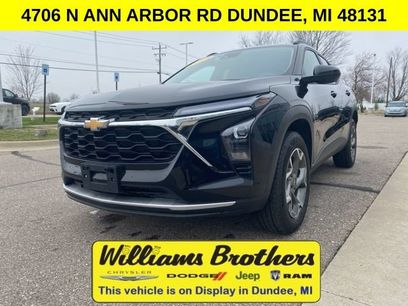 Used 2025 Chevrolet Trax LT