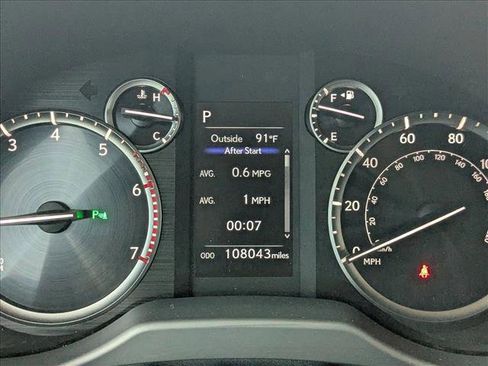 Used 2022 Lexus GX 460 Premium image 10