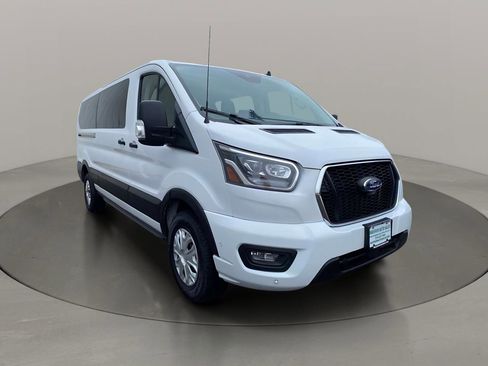 Used 2023 Ford Transit 350 XLT image 6