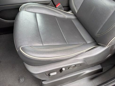 Used 2023 Chevrolet Suburban Premier RWD image 24