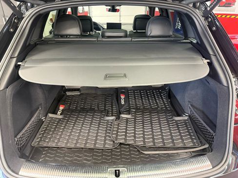 Used 2023 Audi SQ5 Premium Plus w/ Premium Plus Package AWD/4WD image 14