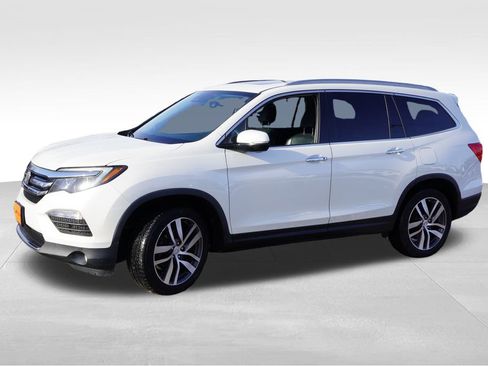 Used 2018 Honda Pilot Elite image 10