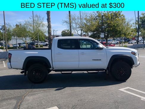 Used 2023 Toyota Tacoma TRD Pro AWD/4WD image 10