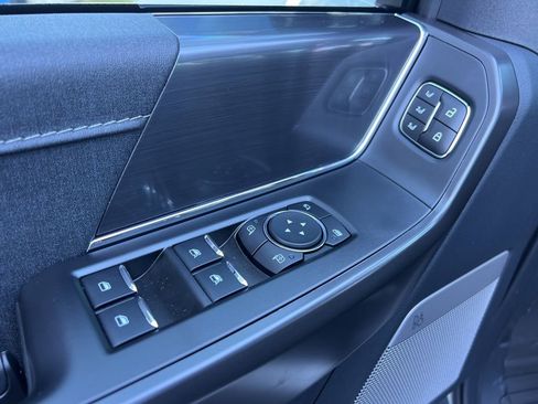 New 2025 Ford F150 Lariat w/ Equipment Group 501A Mid image 13