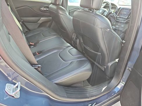 Used 2019 Jeep Cherokee Limited AWD/4WD image 15