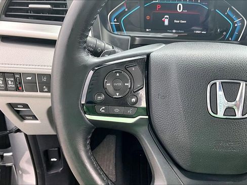Used 2020 Honda Odyssey Touring image 11