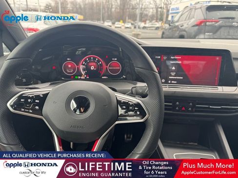 Used 2022 Volkswagen GTI SE image 12