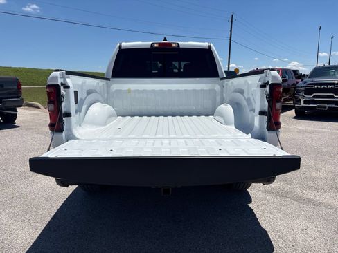 New 2026 RAM 1500 Express RWD image 29