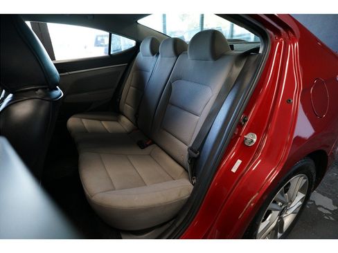Used 2019 Hyundai Elantra SEL FWD image 12