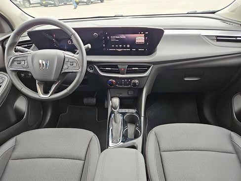 Used 2024 Buick Encore GX Preferred w/ Comfort Package FWD image 10