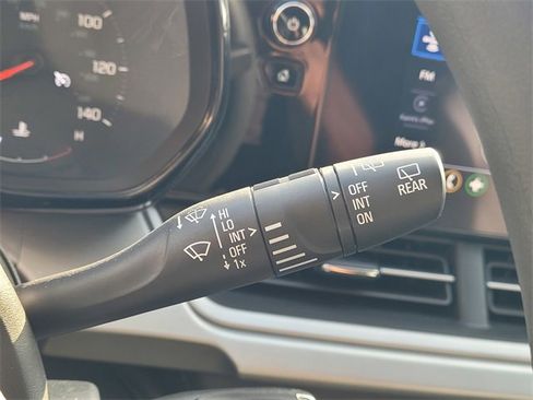 Used 2025 Chevrolet Trax LS image 14