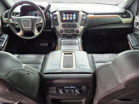 Used 2019 GMC Yukon XL Denali w/ Denali Ultimate Package AWD/4WD image 19