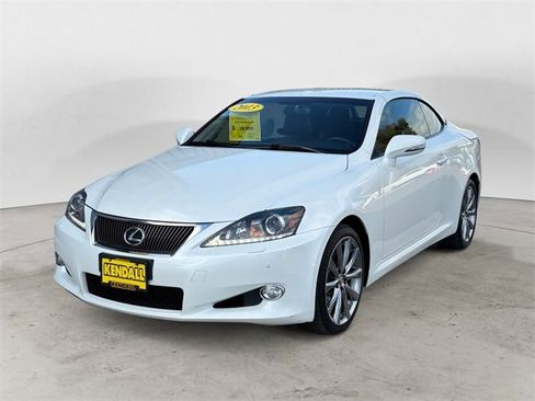 Used 2013 Lexus IS 250C image 3