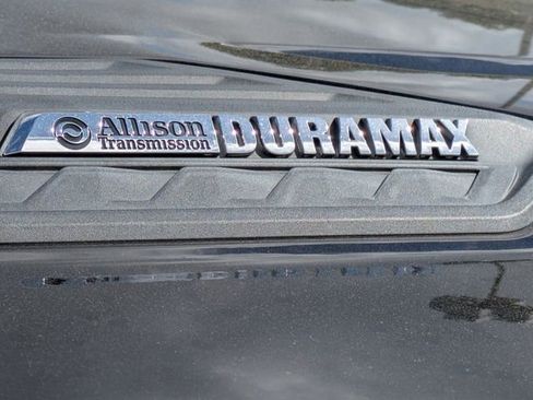 Used 2023 Chevrolet Silverado 2500 LTZ w/ LTZ Convenience Package image 14