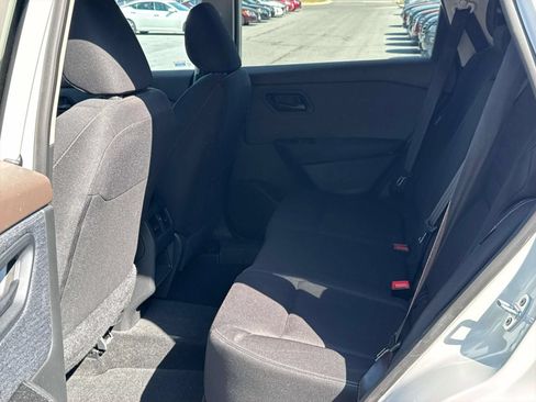 Used 2023 Nissan Rogue S AWD/4WD image 23