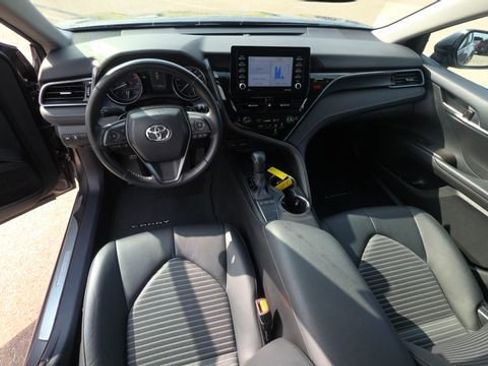 Used 2024 Toyota Camry SE w/ Convenience Package FWD image 18