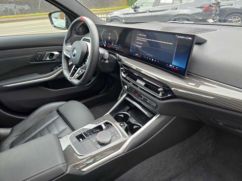 Used 2025 BMW M340i xDrive M340i xDrive w/ Premium Package image 11