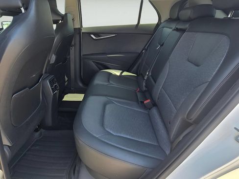 Used 2023 Kia Niro Wave FWD image 11