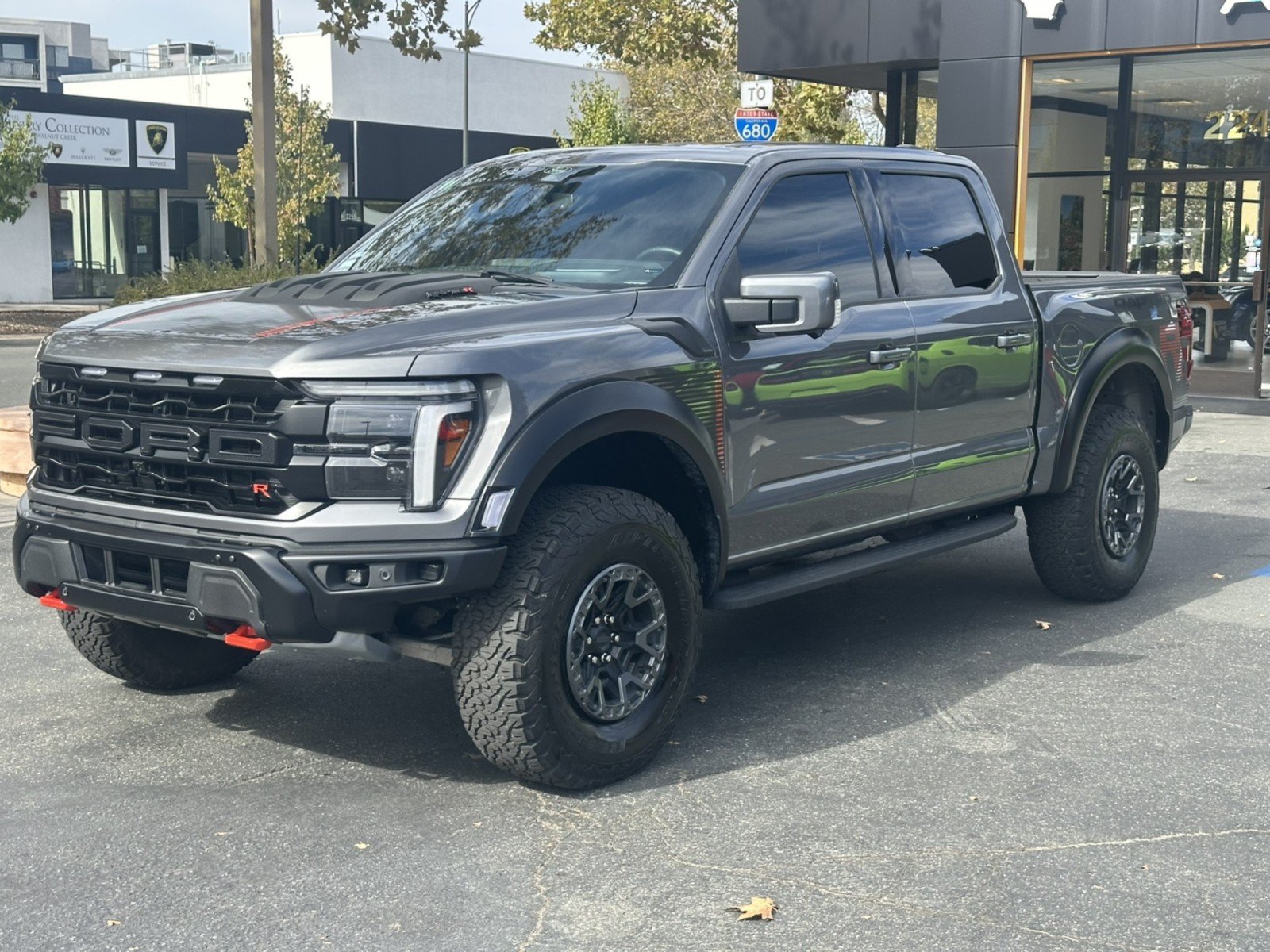 Used 2025 Ford F150 Raptor w/ Equipment Group 803A Raptor R AWD/4WD image 3