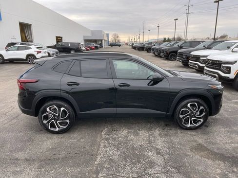 New 2026 Chevrolet Trax RS image 8