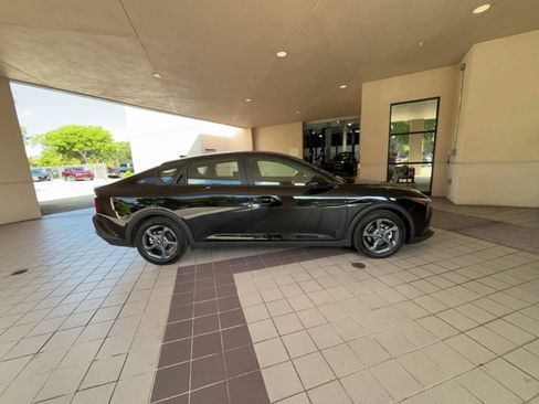 Used 2026 Kia K4 FWD image 15