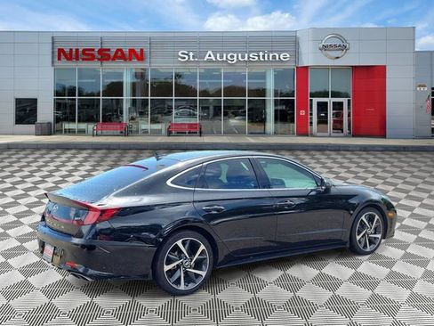 Used 2021 Hyundai Sonata SEL Plus FWD image 2