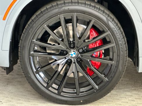 New 2026 BMW X5 sDrive40i w/ M Sport Package image 11