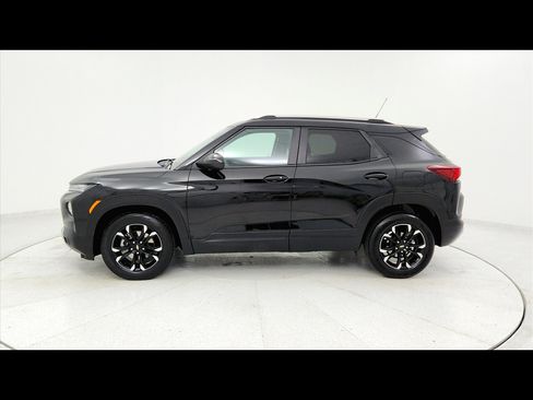Used 2023 Chevrolet TrailBlazer LT image 1