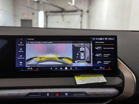 New 2025 BMW X3 xDrive30i w/ Premium Package image 18