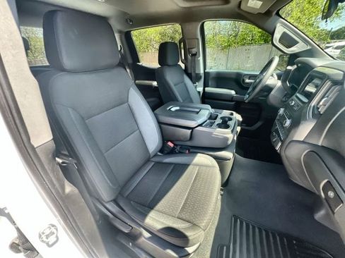 Certified 2025 Chevrolet Silverado 1500 Custom image 27