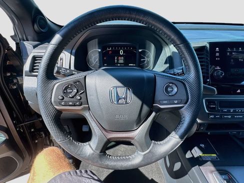 Used 2024 Honda Passport EX-L image 7