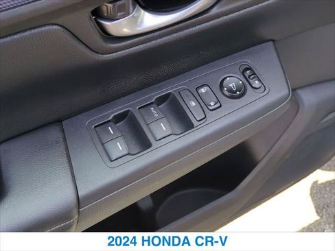 Used 2024 Honda CR-V LX image 13