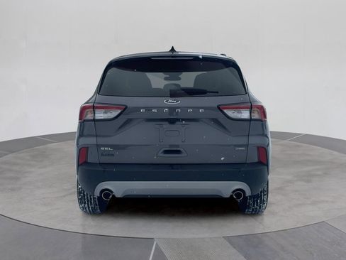 Used 2022 Ford Escape SEL w/ Technology Package image 4